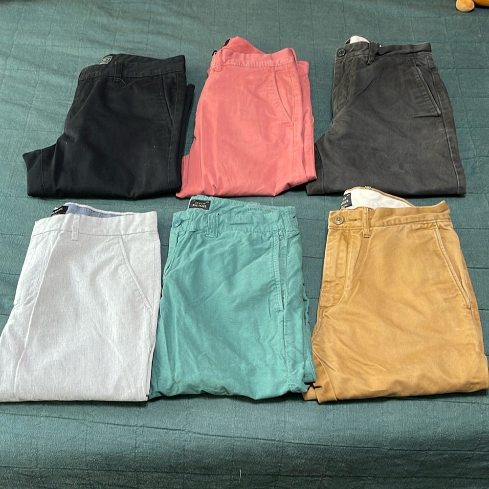 Chino/Khaki Pants (Lot of 6)!